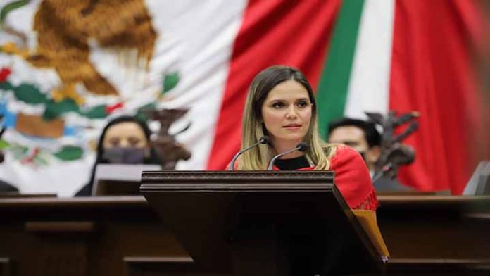 Michoacán es un punto de desarrollo para el país: Daniela de los Santos Torres