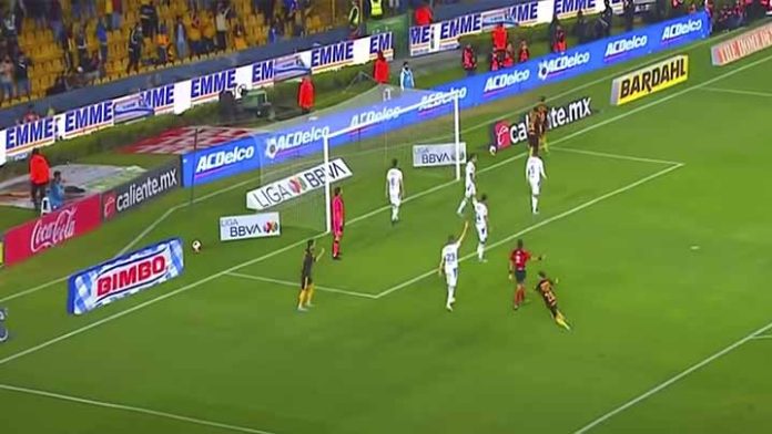 En un auténtico partidazo empatan Tigres y Cruz Azul