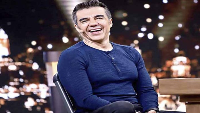 Adrián Uribe confiesa haber hecho show para grupo delincuencial