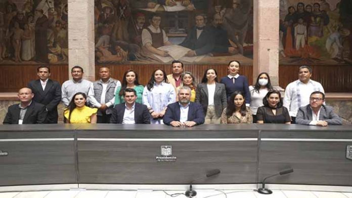 Gobierno de Michoacán invita a los municipios a usar fertilizantes orgánicos