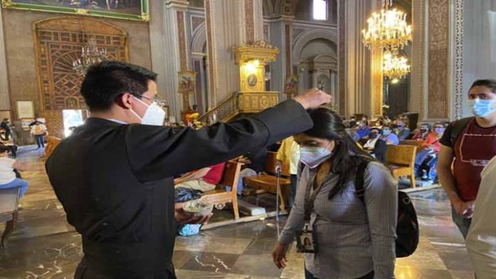 Así se vive el miércoles de ceniza en la ciudad de Morelia