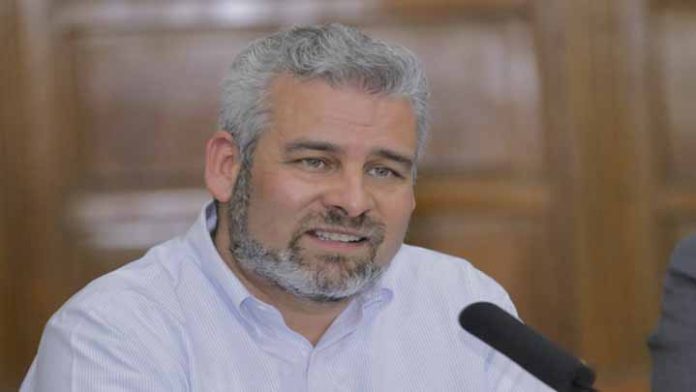 Escuelas de tiempo completo se mantendrán activas en Michoacán: Bedolla
