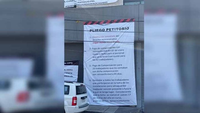 Paro de labores en la Secretaría de Salud