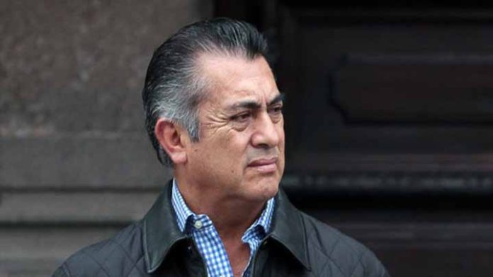 Circulan imágenes de “El Bronco” en penal de Apodaca