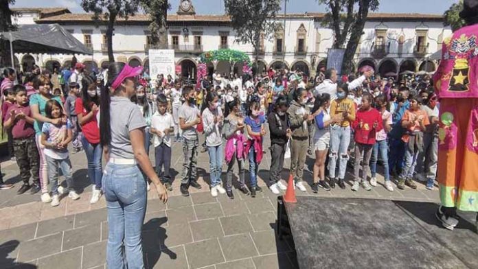 ¡Celebra DIF Municipal de Pátzcuaro a Niños!