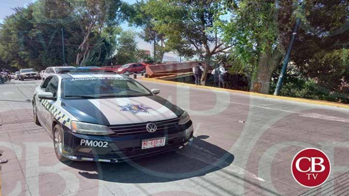 Hallan persona muerta debajo de un puente de la avenida Solidaridad