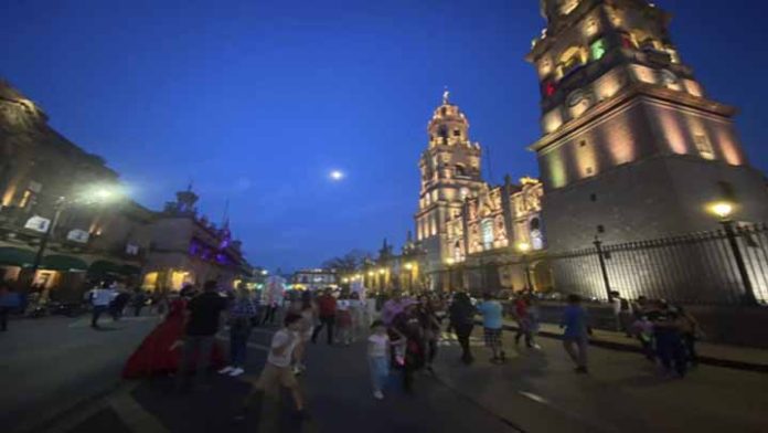 Parroquias de Morelia celebraron la institución de la eucaristía y el sacerdocio