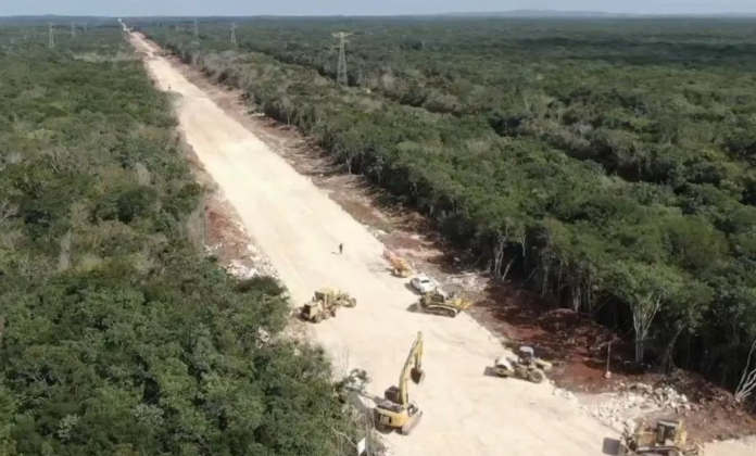 Juez suspende la construcción del 