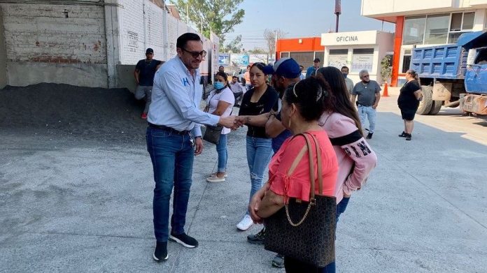 Arranca entrega de apoyos a bajo costo de la campaña “Tu economía es primero”: Hugo Anaya