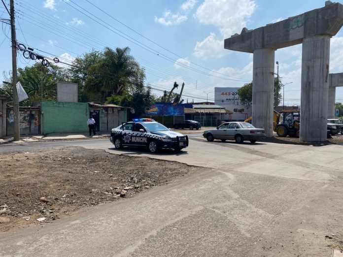 Vecinos de obra Siervo de la Nación esperan que en 6 meses esté terminada