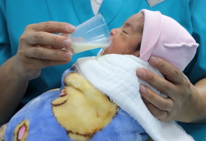 Michoacán el 5% de las mujeres que dan a luz no pueden amamantar