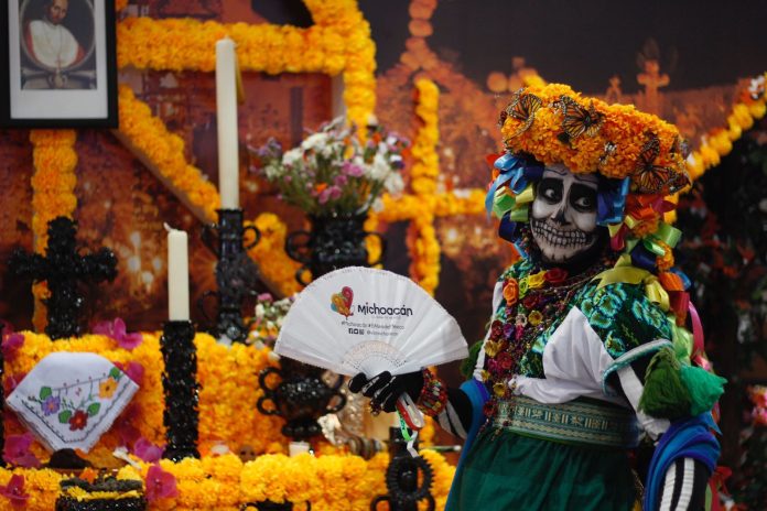 Pátzcuaro presente en el Tianguis Turístico de Acapulco 2022