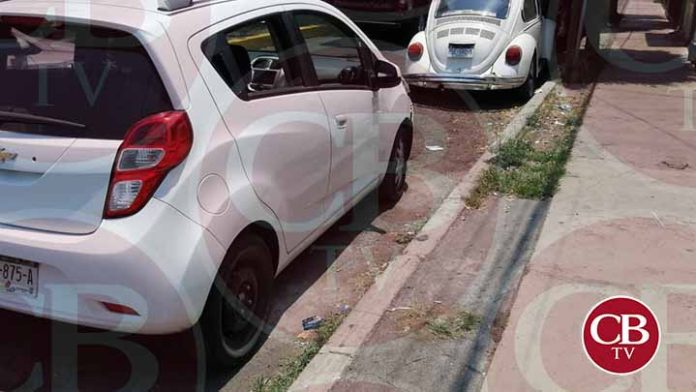 Sin lesionados choque laminero sobre Villa Universidad