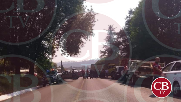 Bloquean accesos a Uruapan para exigir la aparición de un joven “levantado”