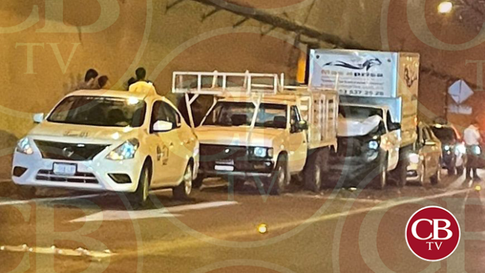 Tres autos chocan en el Ramal Camelinas