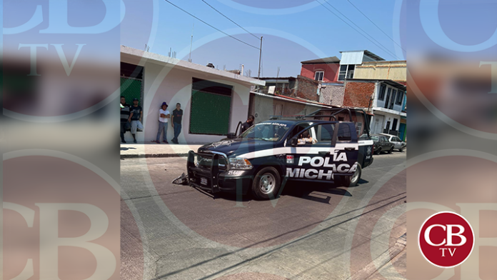 Tres polis heridos al chocar patrulla en persecución