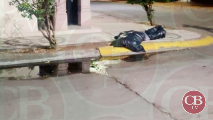 Dejan bolsa ensangrentada con un cadáver en la Nueva Luneta