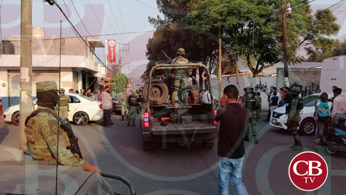 Ataque bélico deja dos muertos y un herido en Uruapan