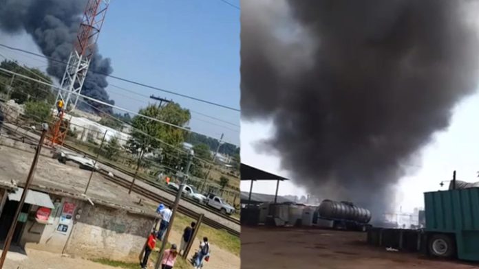 Incendio en planta aceitera, desalojan a 50 trabajadores en Veracruz