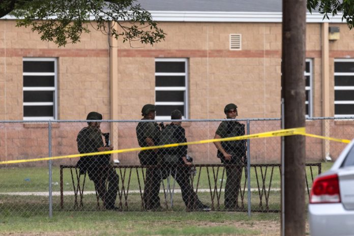 Tiroteo en universidad de Nueva Orleans deja una personas muerta y dos heridos.