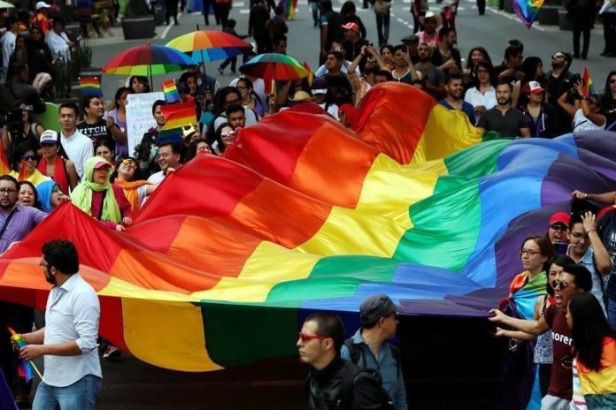 Aprueban matrimonio igualitario en Veracruz