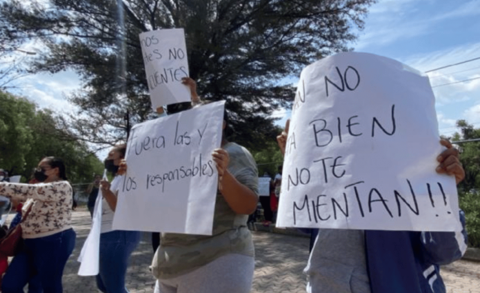 Joven de secundaria se encuentra con heridas de gravedad luego de que le prendieran fuego