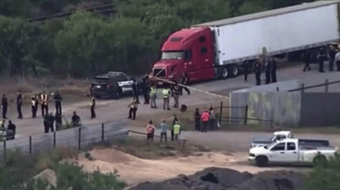 Aumenta  51 el saldo de migrantes muertos en Texas: 39 hombres, 12 mujeres