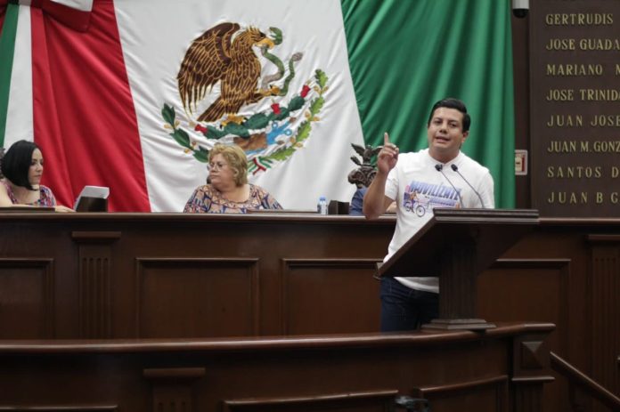 Necesario aprobar Ley de Movilidad y Seguridad Vial: Oscar Escobar