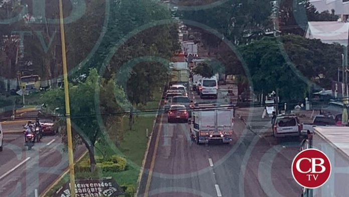 A palazos le quitan patrullas a tránsitos de Uruapan