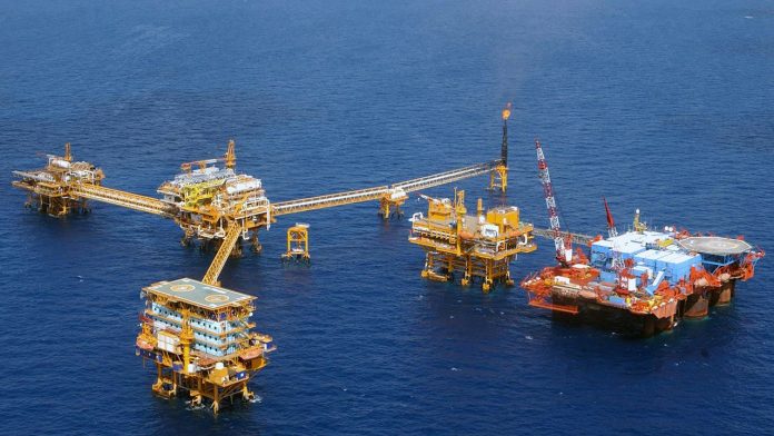Asaltan plataformas de Pemex en Campeche: se robaron 25 mdp