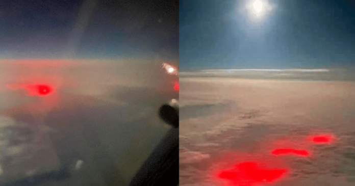 Las misteriosas luces rojas que captó un piloto sobre el océano Atlántico