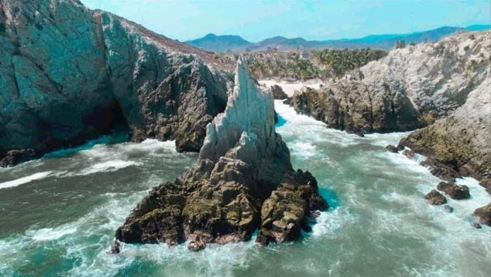 ¿Se te hacen hermosas las playas michoacanas? Entonces vota para reconocerlas