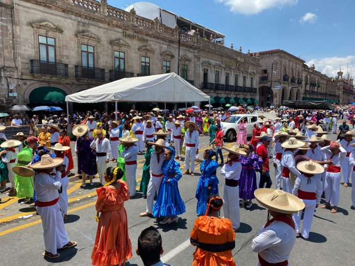 ¡Qué nervios! Mañana se dice si Michoacán logró o no el récord Guinness?