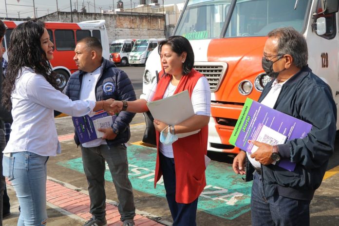 Con códigos QR pretenden cuidar a mujeres; se han entregado 4 mil 140 violentómetros ruteros