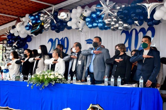 El presidente municipal, Julio Arreola Vázquez asistió clausura Escuela Secundaria Técnica 24 curso escolar 2021 – 2022