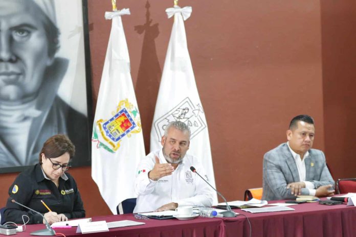 Guardia Civil realizará labores de protección en desastres naturales: Bedolla