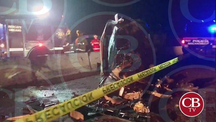 Se mata al volcar su auto en la carretera a Numarán