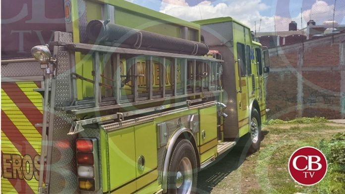 Explota cargador de batería y se quema parte de una vivienda en La Aldea