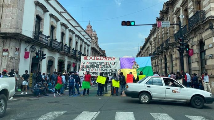 Se aprueba ley para reconocer la seguridad comunal en Michoacán
