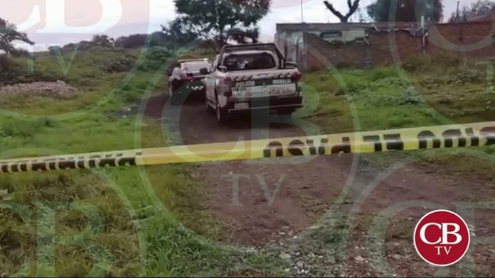Dejan un maniatado atrás de un Walmart en Morelia
