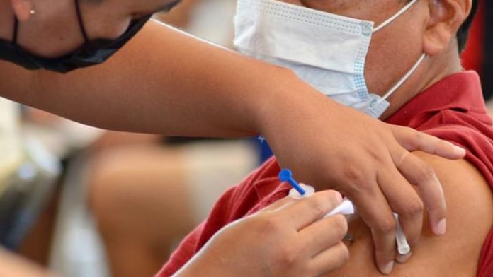 Pfizer solicita aprobación urgente en EU para tratamiento oral Paxlovid contra Covid-19