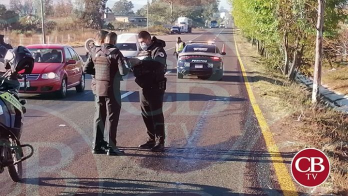 Adolescente muerto y cinco heridos deja choque de camioneta