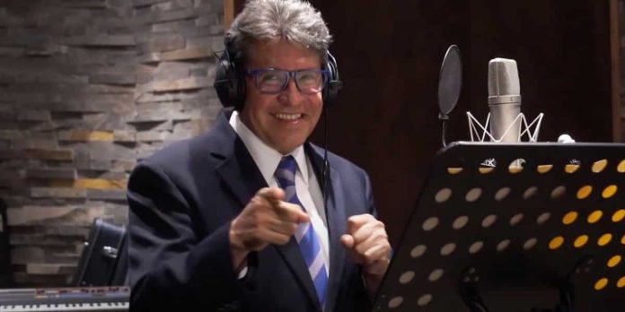 Ricardo Monreal rapea para reforzar su aspiración a la candidatura