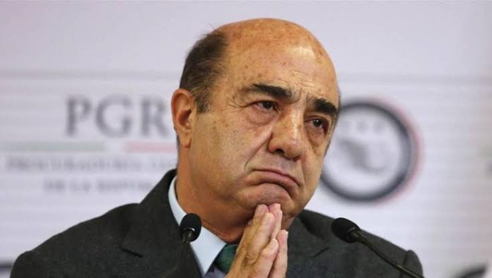 El ex Procurador General de la República, Jesús Murillo Karam, fue detenido