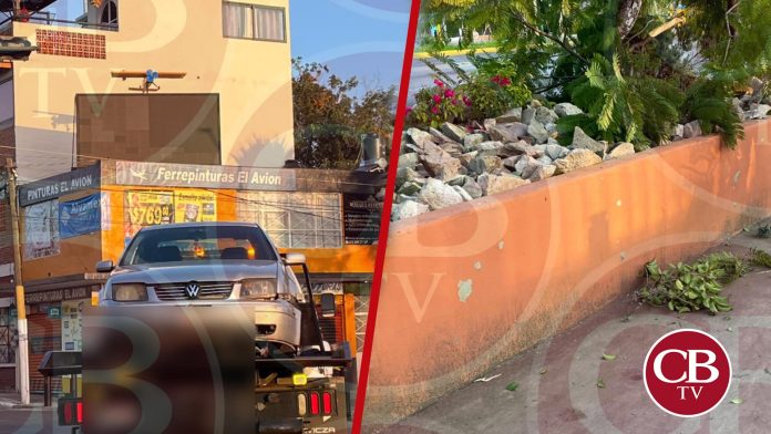 Jetta por poco choca contra primaria en la calzada Juárez
