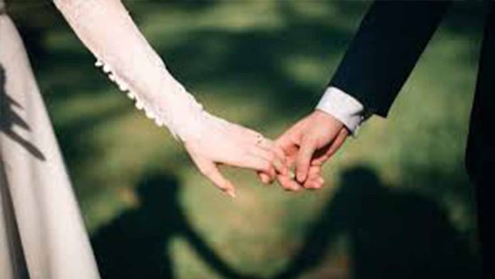 Novia cancela su boda porque su prometido no agregó comida vegana al menú