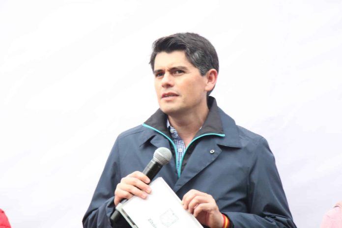 Servicios básicos para todos, es nuestro objetivo: Toño Ixtláhuac