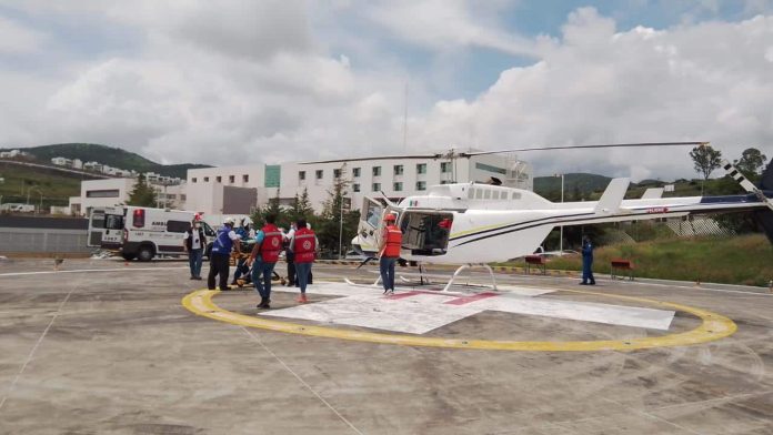 Por accidente en motocicleta, trasladan a niño de 12 años vía área a Morelia