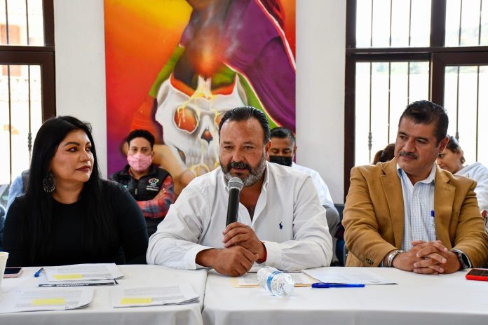 Encabezan Julio Arreola y Brenda Fraga, Jornada Regional sobre servicios de Semigrante