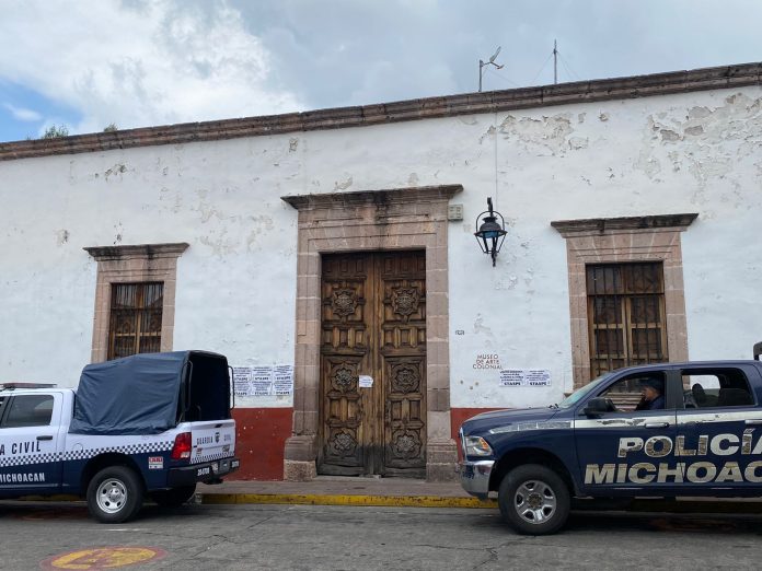 Cuidado cuando andes por la calle Benito Juárez del Centro de a Morelia.